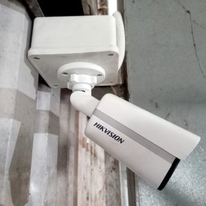 Camera Hikvision DS-2CE12KF0T-FS có màu 24/7 + Mic